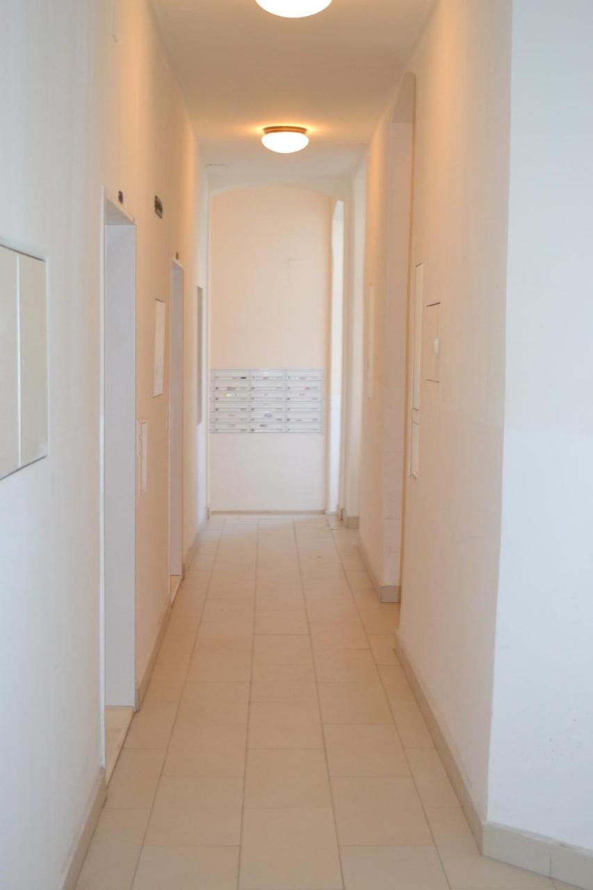 Goldfisch Apartment Taborstrasse Vienna Exterior photo